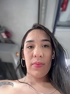 Snapshot of __IRIS__ chatting on 02-10-25, 07:28 IRIS online show from 02-10-25, 07:28