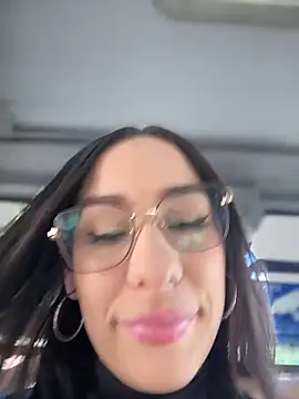 Snapshot of __IRIS__ chatting on 09-25-25, 02:12 IRIS online show from 09-25-25, 02:12