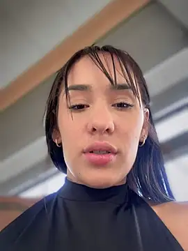 Snapshot of __IRIS__ chatting on 01-27-25, 06:09 IRIS online show from 01-27-25, 06:09