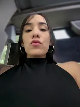 Snapshot of __IRIS__ chatting on 02-08-25, 08:21 IRIS online show from 02-08-25, 08:21