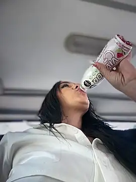   IRIS   online show from 02-20-26, 02:30