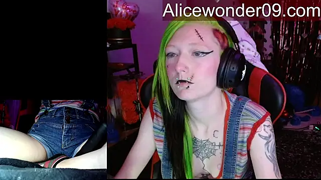 alicewonder09 online show from 02-12-26, 05:07
