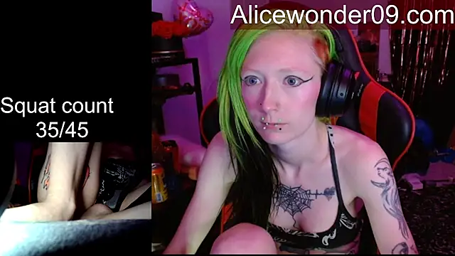 alicewonder09 online show from 03-03-26, 04:19