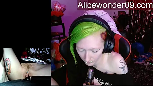 alicewonder09 online show from 02-13-26, 06:46