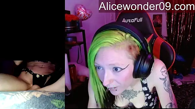 alicewonder09 online show from 03-05-26, 03:47
