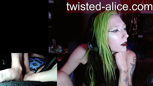 alicewonder09 online show from 07-29-26, 03:06