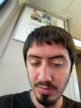 Snapshot of Bbyboyivan chatting on 03-16-25, 07:49 Bbyboyivan online show from 03-16-25, 07:49