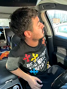 Snapshot of Bbyboyivan chatting on 11-04-25, 10:02 Bbyboyivan online show from 11-04-25, 10:02