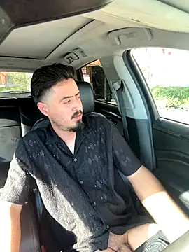 Snapshot of Bbyboyivan chatting on 10-12-25, 09:27 Bbyboyivan online show from 10-12-25, 09:27