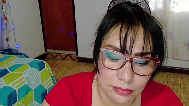 hottplay online show from 12-21-24, 04:36