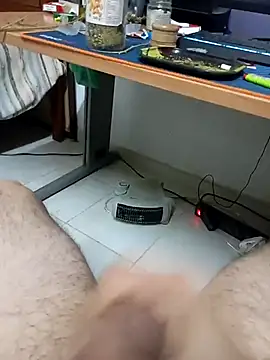 pedrosantos3366 online show from 01-01-25, 06:37