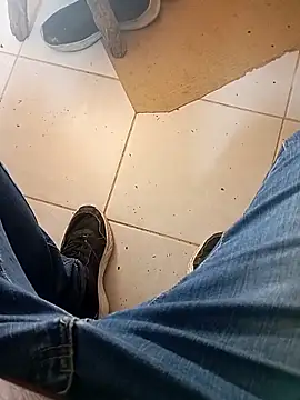 pedrosantos3366 online show from 11-09-25, 12:47