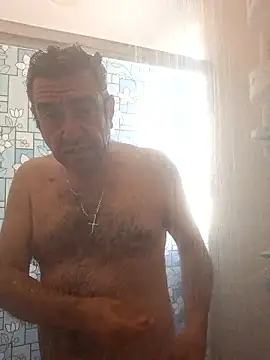 FernandoReuterG online show from 01-13-26, 03:16