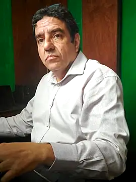 FernandoReuterG online show from 12-03-25, 05:12