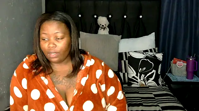 Snapshot of caramelbooty69 chatting on 04-07-26, 03:41 caramelbooty69 online show from 04-07-26, 03:41