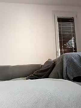 Viola sweet honey online show from 04-03-26, 07:37