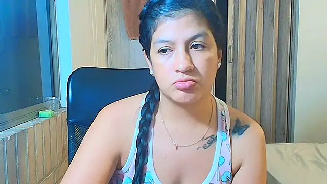 sara2520 online show from 02-19-26, 04:31