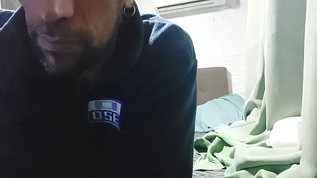 Hotcasados69 online show from 05-02-26, 08:25