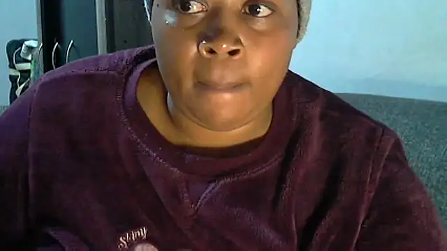 Snapshot of Sexy-queen99xx chatting on 05-15-26, 07:56 Sexy-queen99xx online show from 05-15-26, 07:56