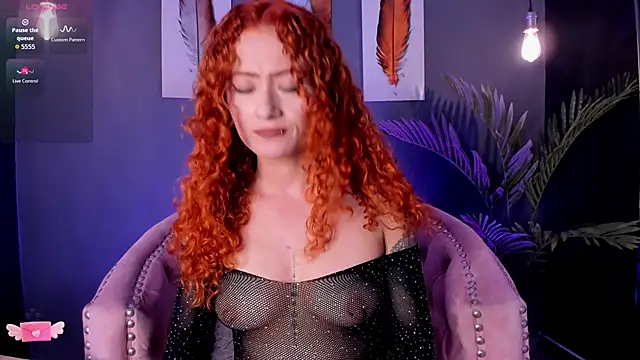 amy e online show from 10-07-25, 07:04