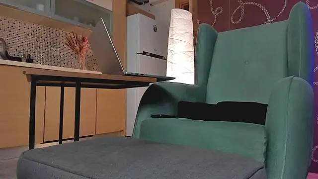 Yourfreebird online show from 02-09-25, 12:41