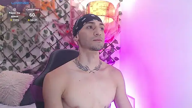 Snapshot of JACKMARCKOS chatting on 10-29-25, 08:41 JACKMARCKOS online show from 10-29-25, 08:41