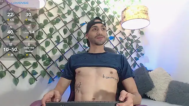 Snapshot of JACKMARCKOS chatting on 11-08-25, 07:01 JACKMARCKOS online show from 11-08-25, 07:01