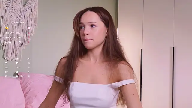 Rinas secret online show from 10-26-25, 07:31