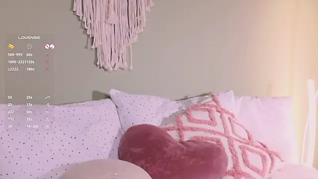 Rinas secret online show from 11-12-25, 07:45