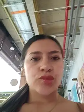 alana 69 online show from 12-17-25, 10:04