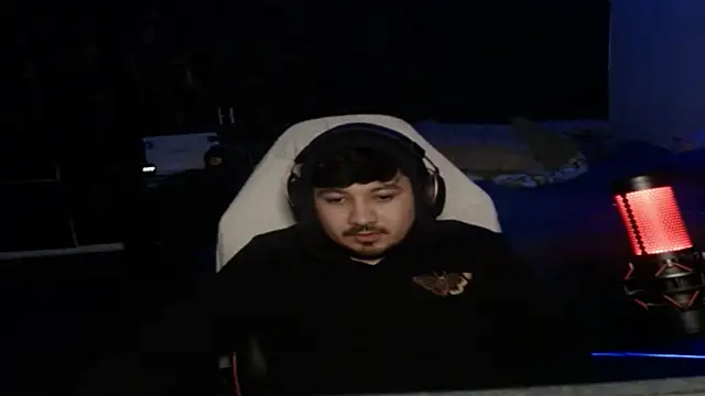 Snapshot of Pacodlt chatting on 03-27-26, 08:26 Pacodlt online show from 03-27-26, 08:26