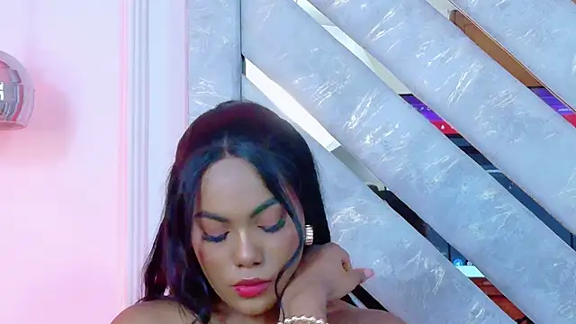 Sara Boom online show from 12-03-25, 02:49