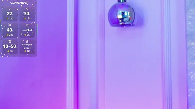 Snapshot of Sara_Boom chatting on 01-17-26, 03:04 Sara Boom online show from 01-17-26, 03:04