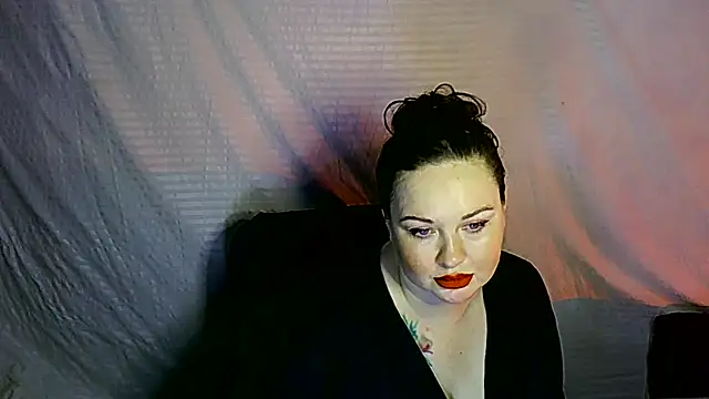 Victoria Marks online show from 04-16-26, 12:33