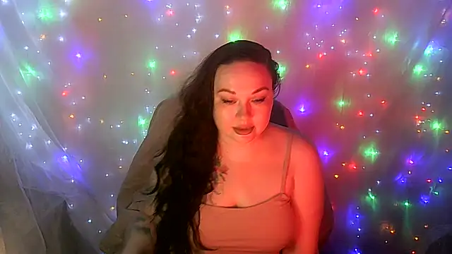 Snapshot of Victoria_Marks chatting on 06-12-26, 01:36 Victoria Marks online show from 06-12-26, 01:36
