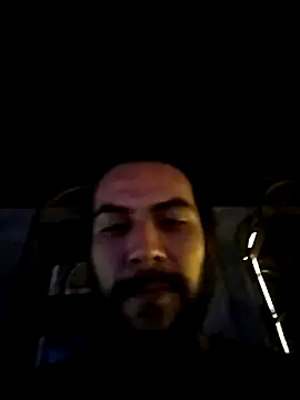 Snapshot of Pziko chatting on 10-25-25, 06:12 Pziko online show from 10-25-25, 06:12