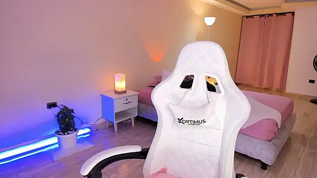 carleee winter online show from 09-11-25, 12:43