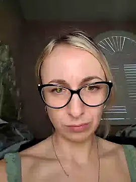 Snapshot of jennaspinkcandyxo chatting on 01-24-25, 06:35 jennaspinkcandyxo online show from 01-24-25, 06:35