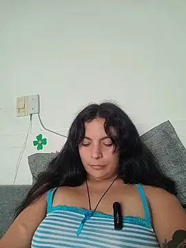 ZaraHoney online show from 10-11-25, 06:31