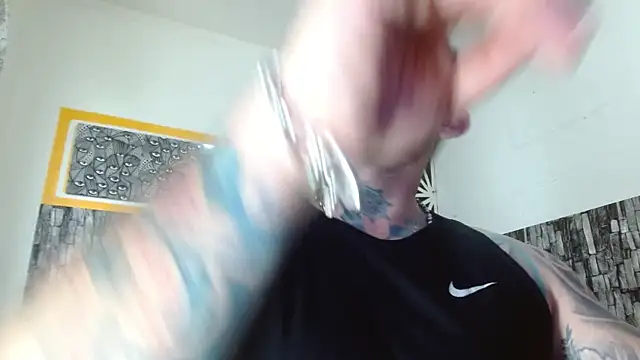 stripnolimits online show from 11-28-25, 05:02