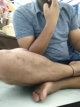 thebrownboi01 online show from 10-23-25, 06:23