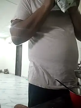 thebrownboi01 online show from 02-16-26, 01:48