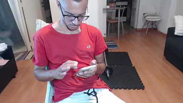 guachin hunk online show from 11-20-25, 07:25