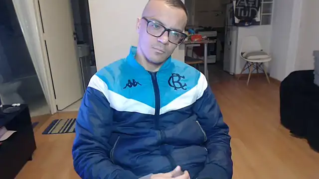 Snapshot of guachin_hunk chatting on 07-24-26, 10:28 guachin hunk online show from 07-24-26, 10:28