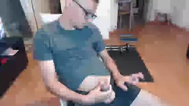 guachin hunk online show from 10-09-25, 04:13