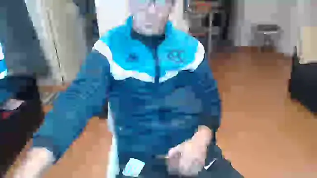Snapshot of guachin_hunk chatting on 06-23-26, 11:25 guachin hunk online show from 06-23-26, 11:25