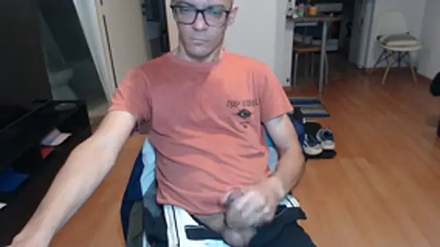 Snapshot of guachin_hunk chatting on 07-31-26, 09:52 guachin hunk online show from 07-31-26, 09:52