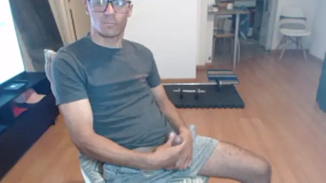 guachin hunk online show from 12-17-25, 06:24