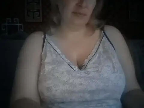 Diana Britt online show from 10-19-25, 05:10