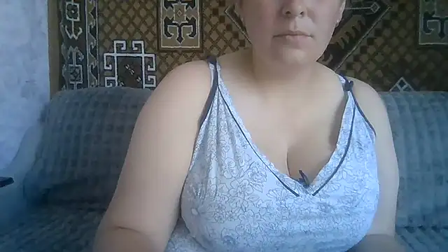 Snapshot of Diana_Britt chatting on 06-26-26, 07:14 Diana Britt online show from 06-26-26, 07:14